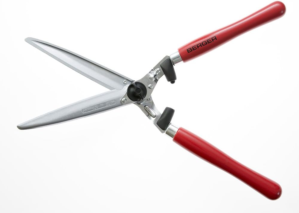 Berger hedge shear, wooden handle 4490 with straight blades, 2 sap grooves and wrist-gentle shock absorber